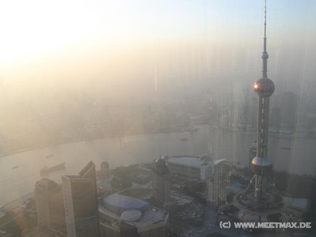 9575 Oriental Pearl Tower