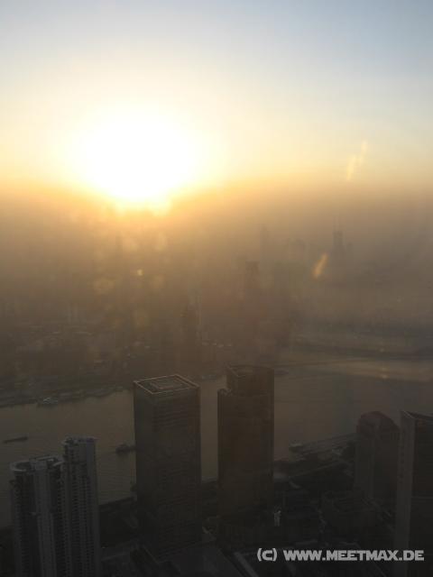9589 Sunset