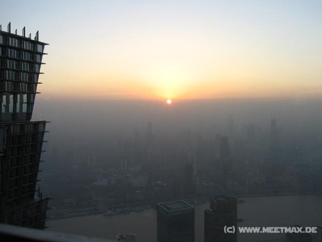 9590 Sunset