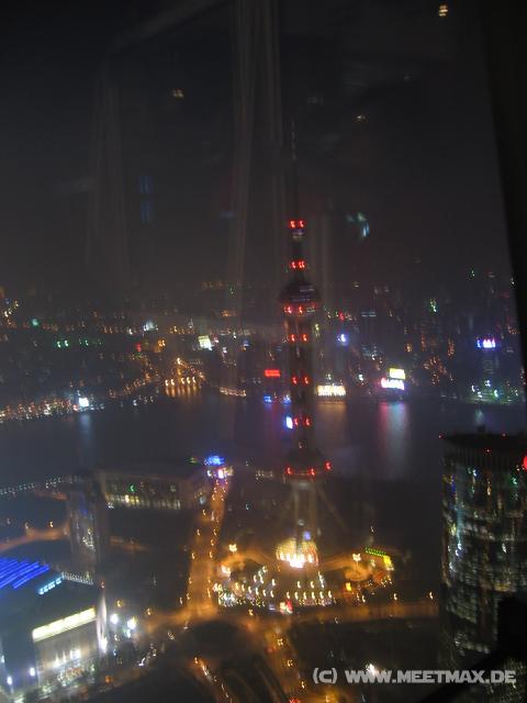 9599 Shanghai by night