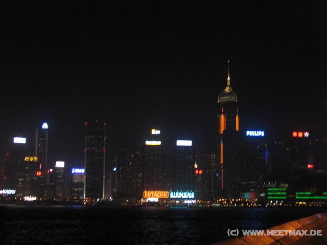 9740 Hong Kong Skyline