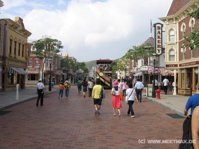 9758 Main Street USA