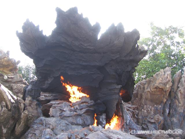 9846 Feuer Wasser Felsen