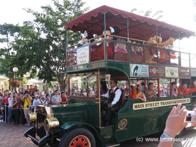 9865 Disneyland Parade