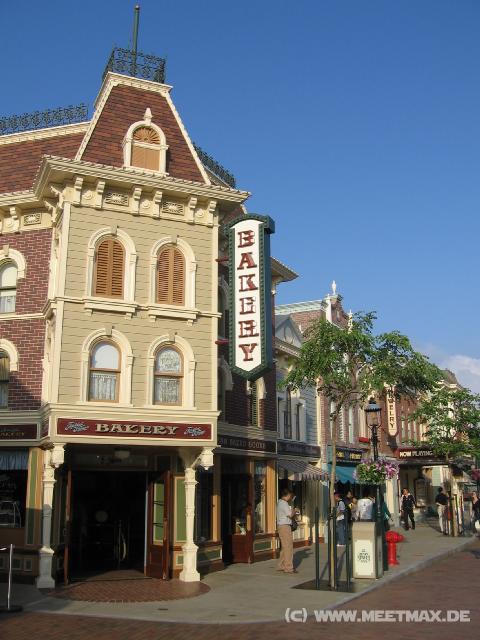 9868 Main Street USA