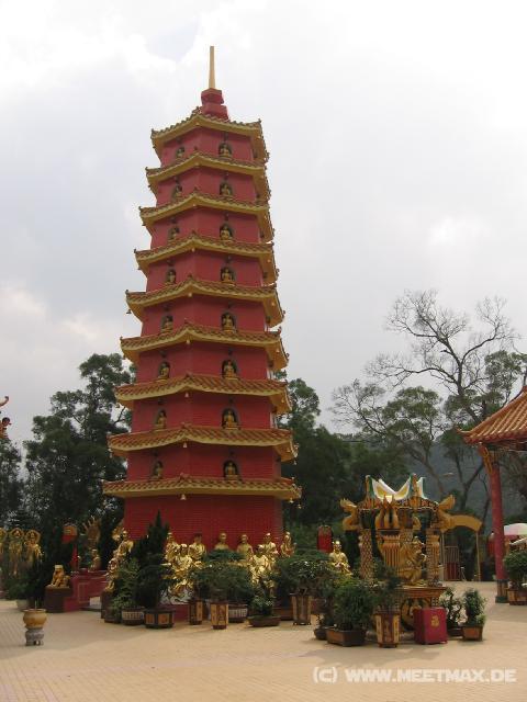 0175 10000-Buddhas-Kloster