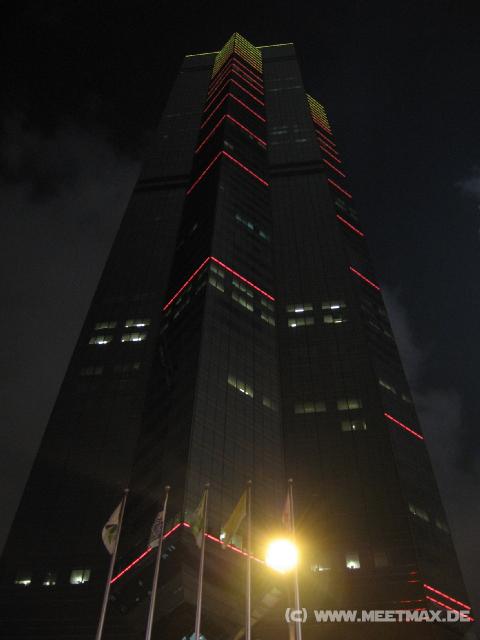 0208 The Centre