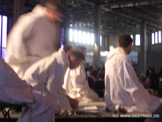 2444_Br�der_in_Bewegung