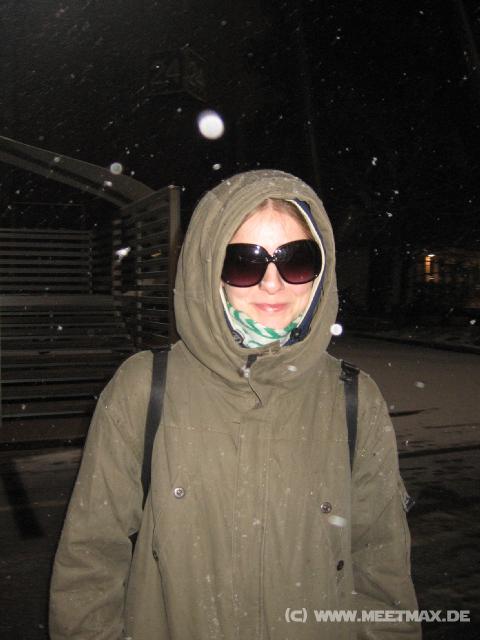 2584_Vicky_mit_Schneebrille