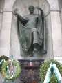 2527_Monumento_ai_Caduti
