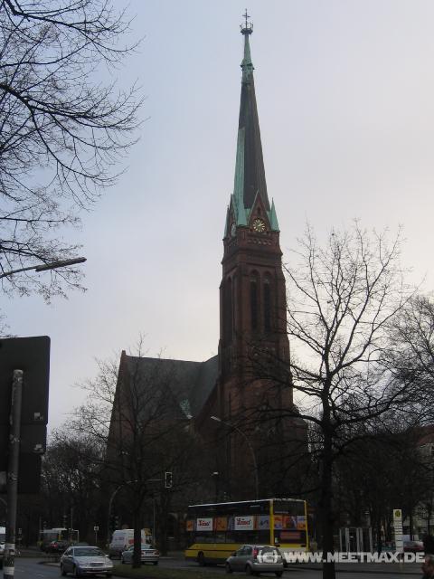 2790_Kirche_in_Moabit