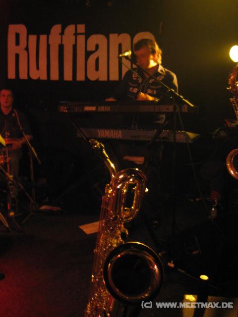 4054_The_Ruffians