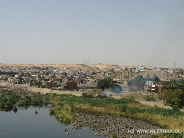 4657_Blick_vom_Aswan_Dam