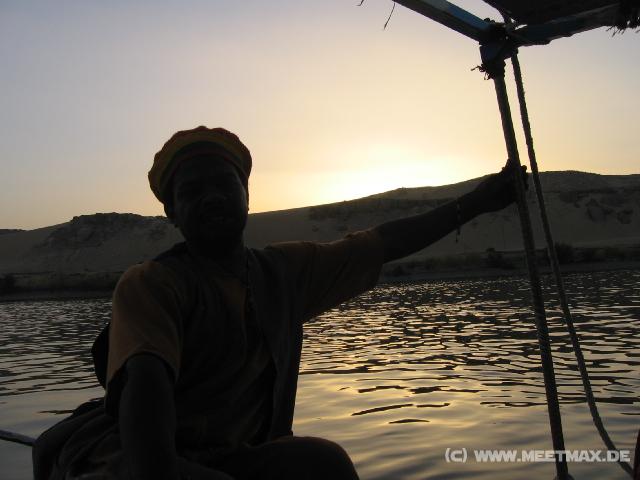 4852_Captain_Sunset