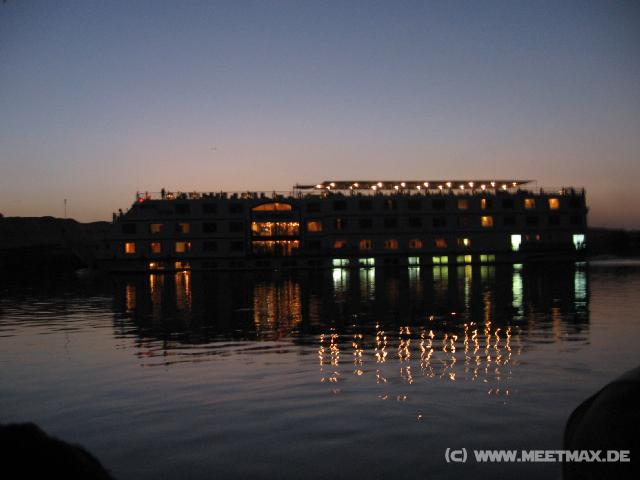 4865_Nightcruise