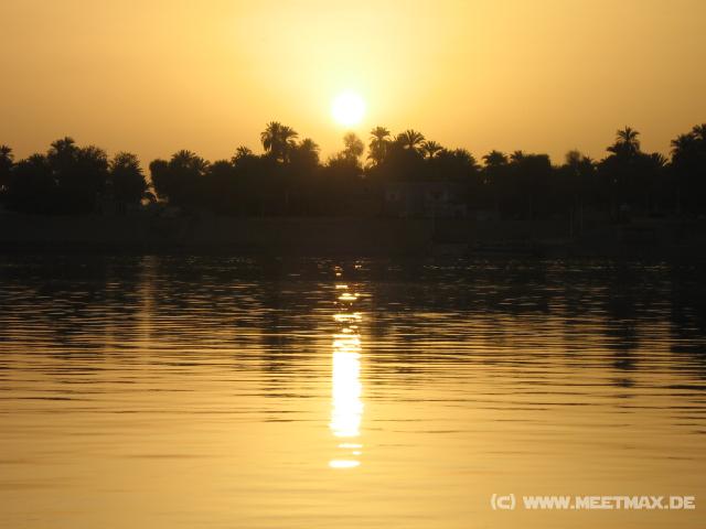 4985_Sonnenuntergang