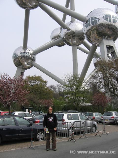 7893_Markus_am_Atomium