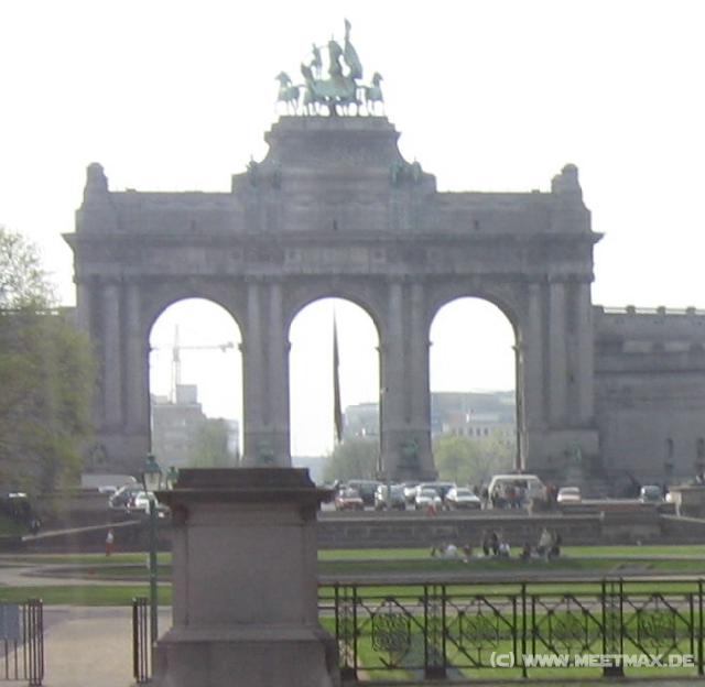 7932_Triumphbogen