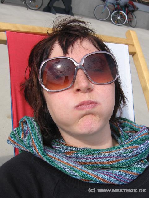 0501_Grimasse