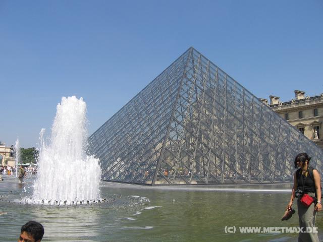 1416_Pyramide