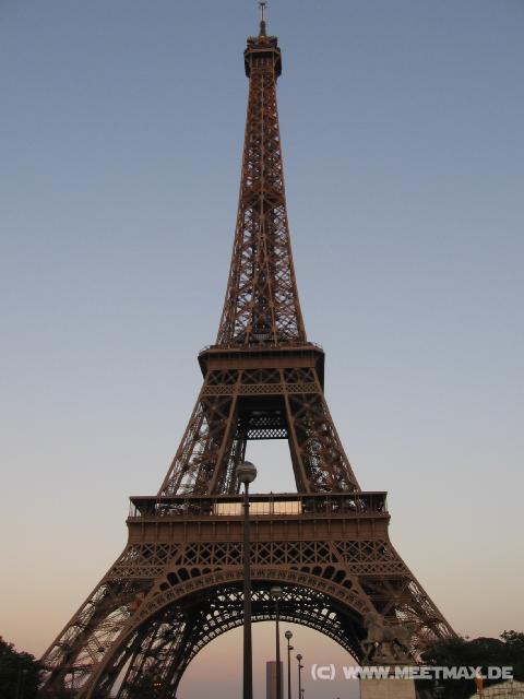 1569_Eiffelturm