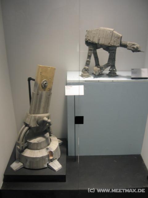 1662_AT-AT