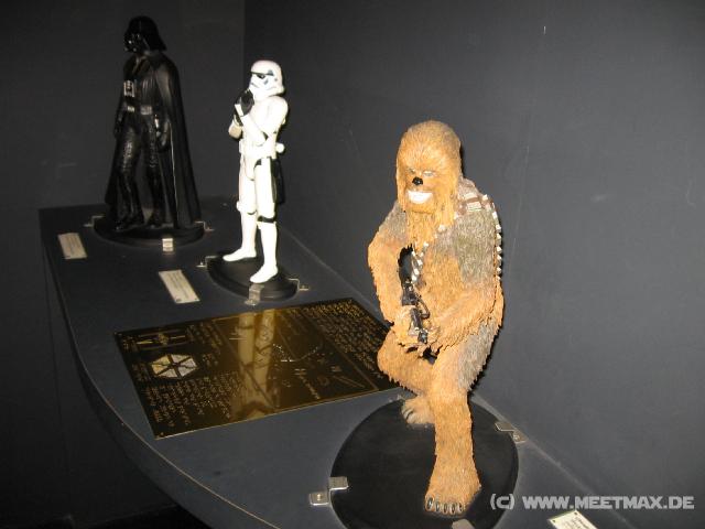 1675_Vader_Stormtrooper_Chewbacca