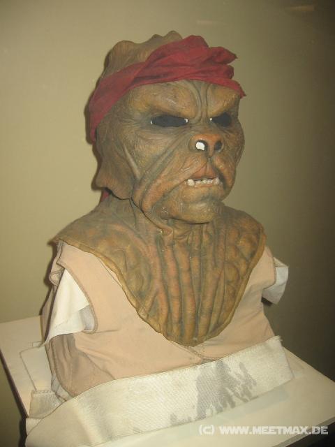 1676_Alien