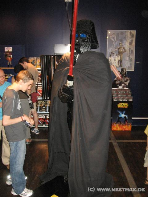 1693_Lego-Vader