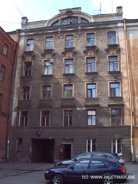 2917_Unser_Hostel_versteckt