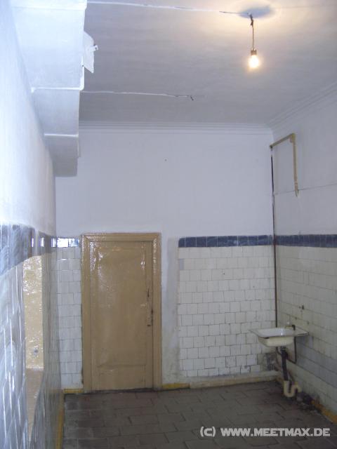 3603_Bahnhofs-Waschraum