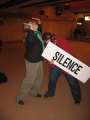8909_Silence_please_a_la_Zidane