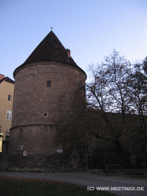 9767_Turm_des_Erzbischofspalastes