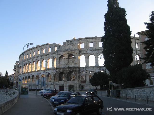 0023_Amphitheater