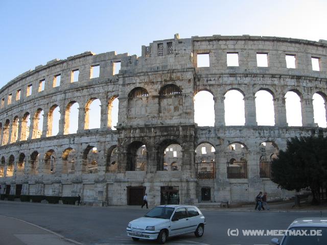 0024_Amphitheater