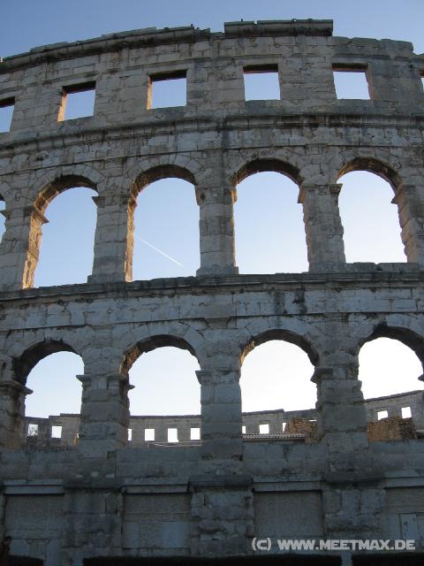 0025_Amphitheater