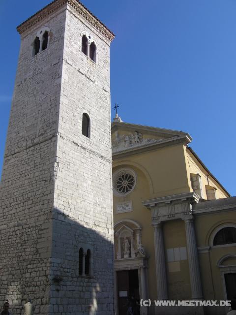 0071_Mari�_Himmelfahrt_und_schiefer_Turm