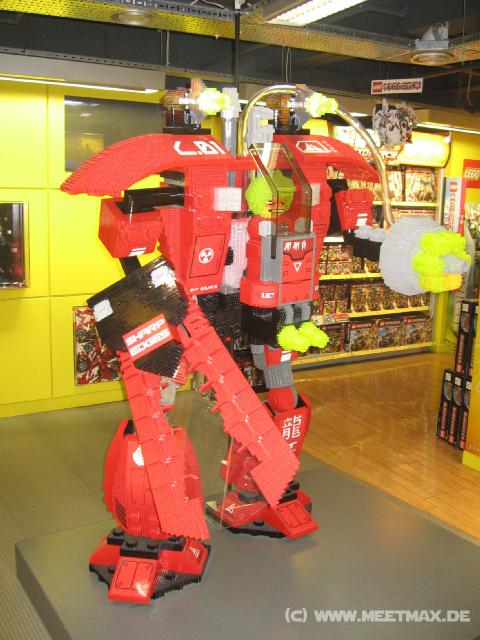 0232_Fieser_Legoman