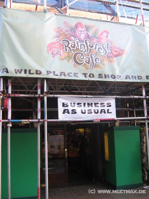 0237_Rainforest_Cafe