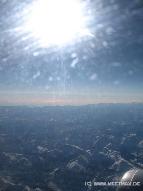1114_Mountains_and_sun