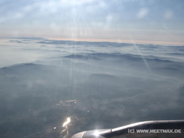 1115_Mountains_and_clouds