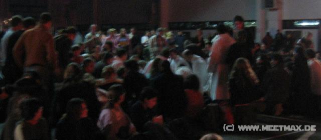 1240_Prayer_at_the_cross