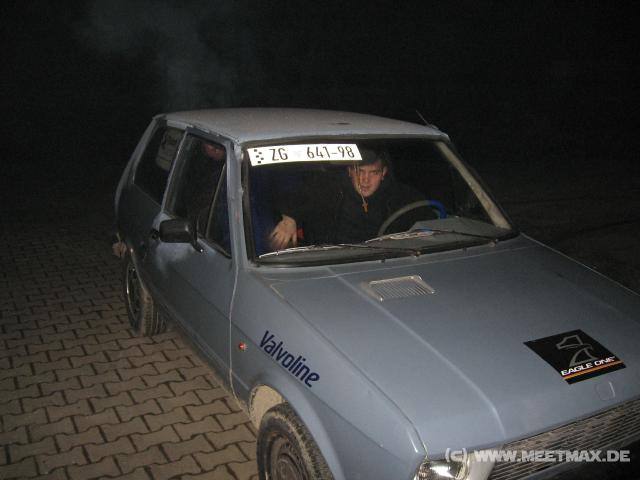 1252_Ivo_in_his_racecar
