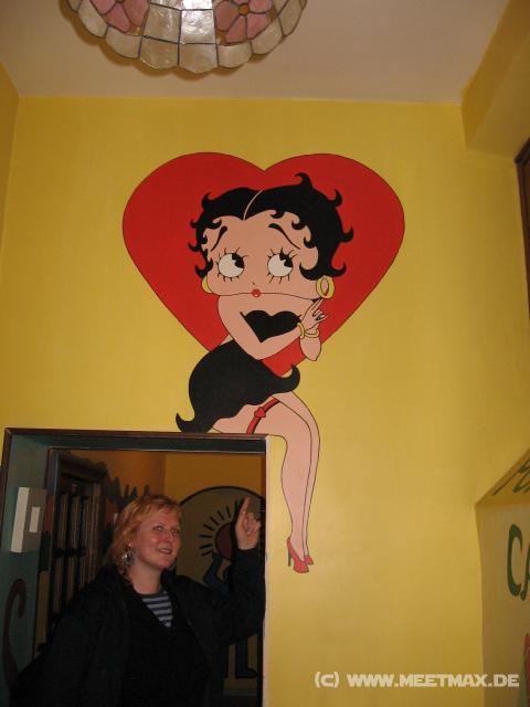 1812_Pop_Inn_Hostel
