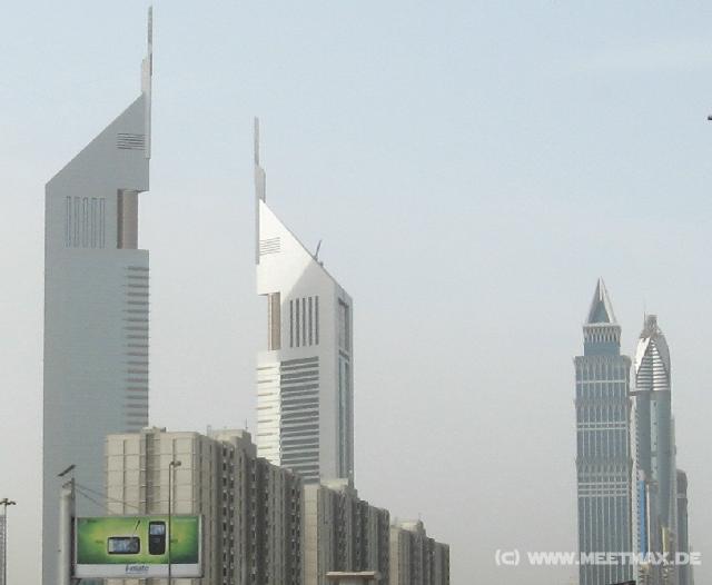 1977_Emirates_Towers