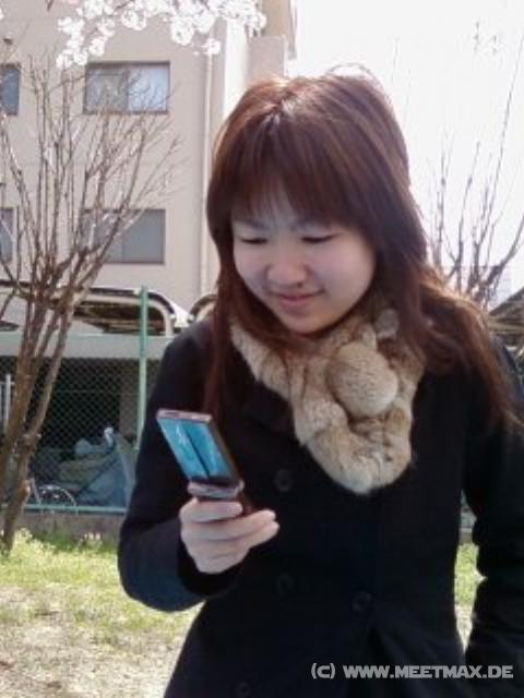 1019_Emi