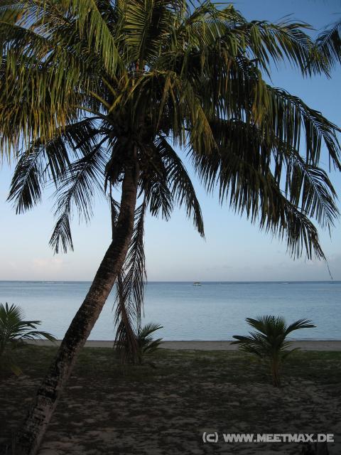 3766_Guam_Beach