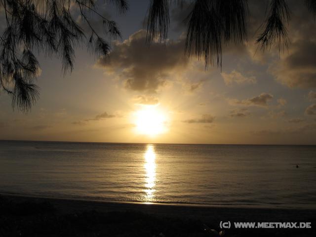 4058_Pacific_sunset