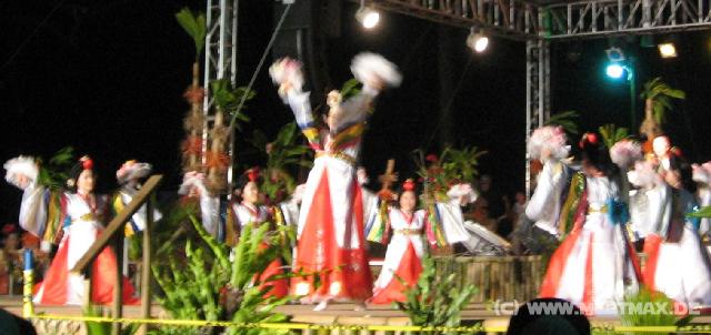 4285_Flame_Tree_Arts_Festival