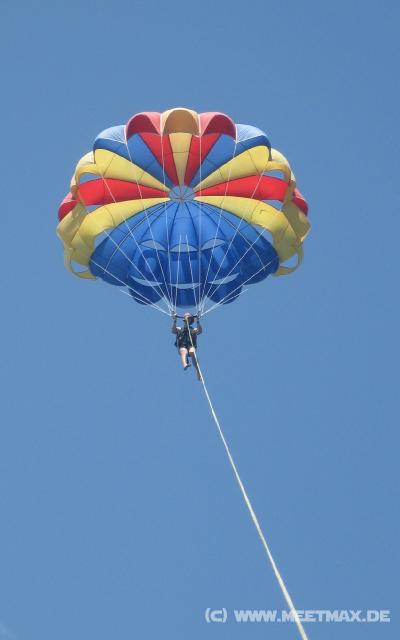 4551_Parasailing_Markus